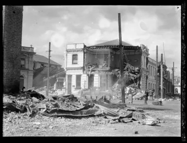 Image: AMP Society Building, Napier Earthquake, 1931