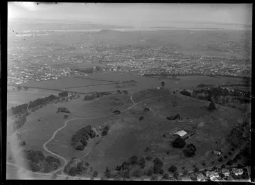 Image: One Tree Hill Domain, Auckland