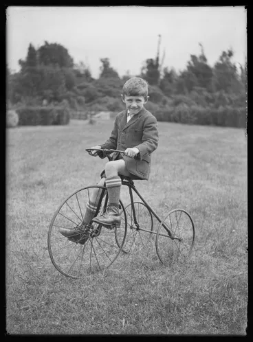 Image: Clyde on tricycle