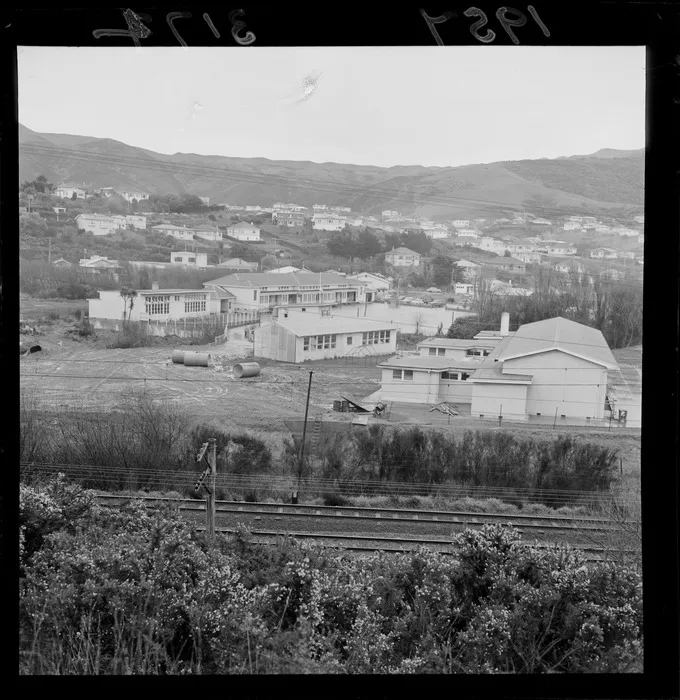 Tawa Flat School, Wellington, showing Railway tracks in the foreground.