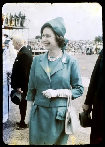 Queen Elizabeth II at Waitangi, 1963 Image: Queen Elizabeth II at Waitangi, 1963