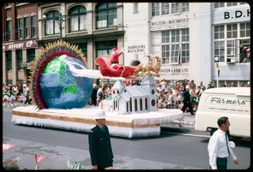 Image: Farmers Santa Parade, 1963