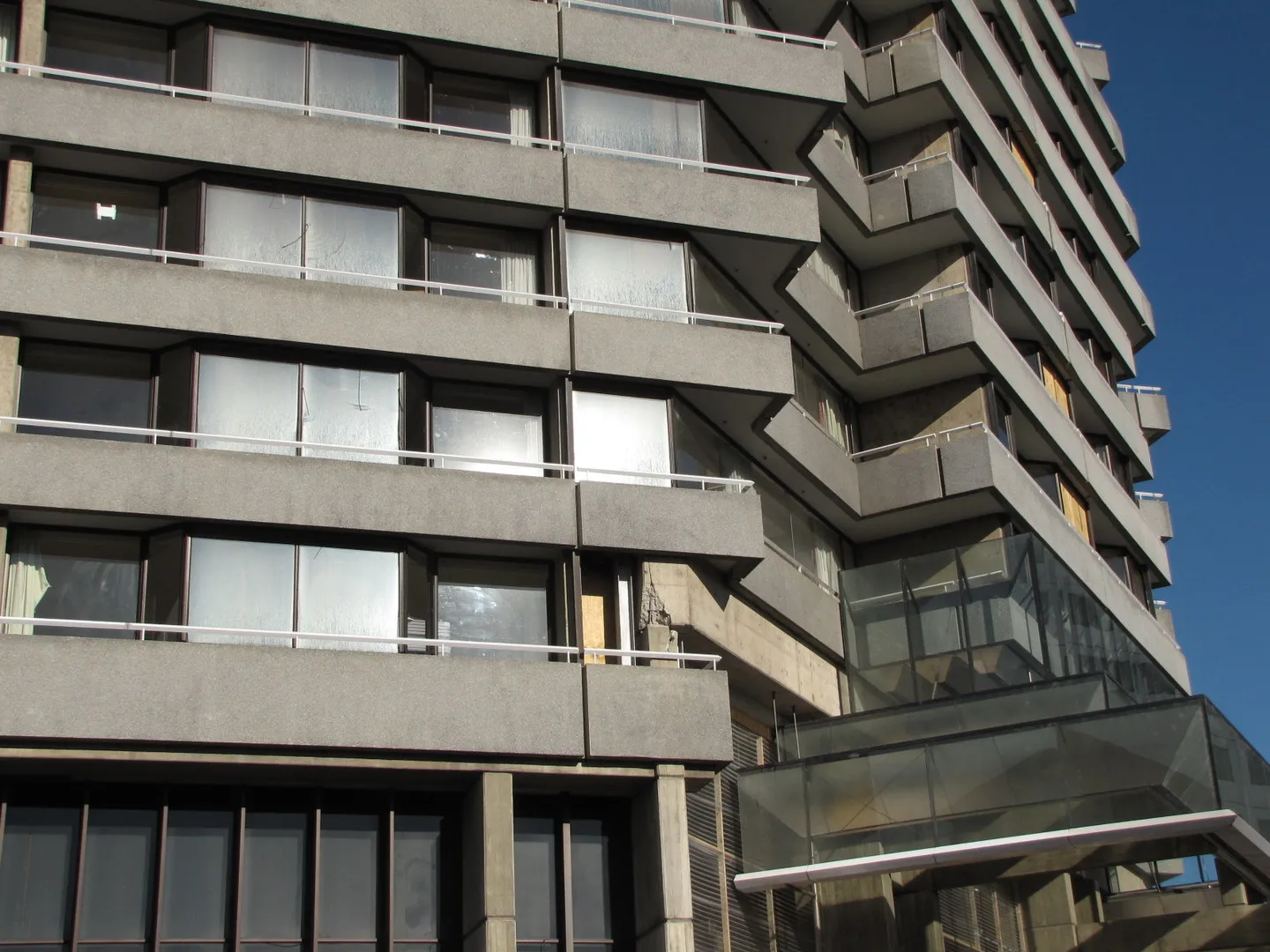 Crowne Plaza earthquake damage