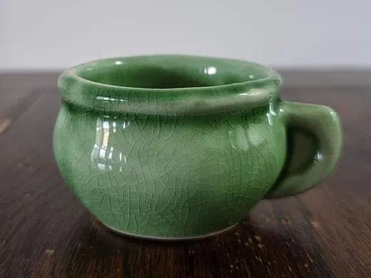 Sales sample miniature chamberpot