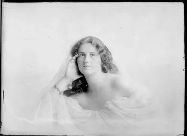 Image: Miss Tingey, 1910