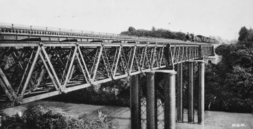 Image: Hamilton Railway bridge