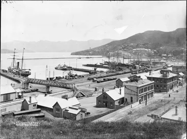 Image: Lyttelton wharves