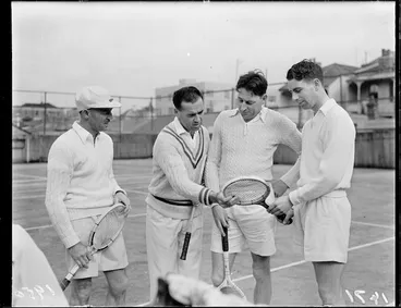 Image: Tennis coach (Danny Pails ?) and tennis players at Wellington Tennis Club courts