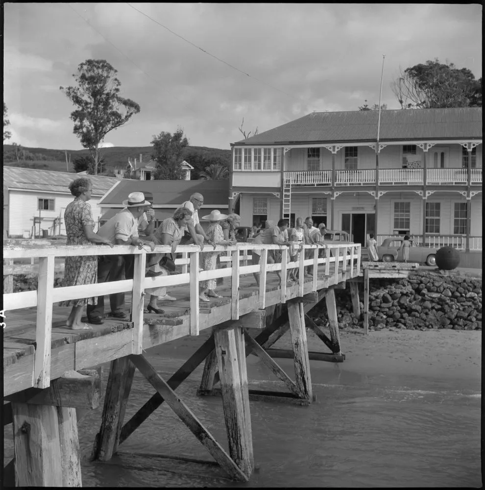 People on bridge, Opononi wharf