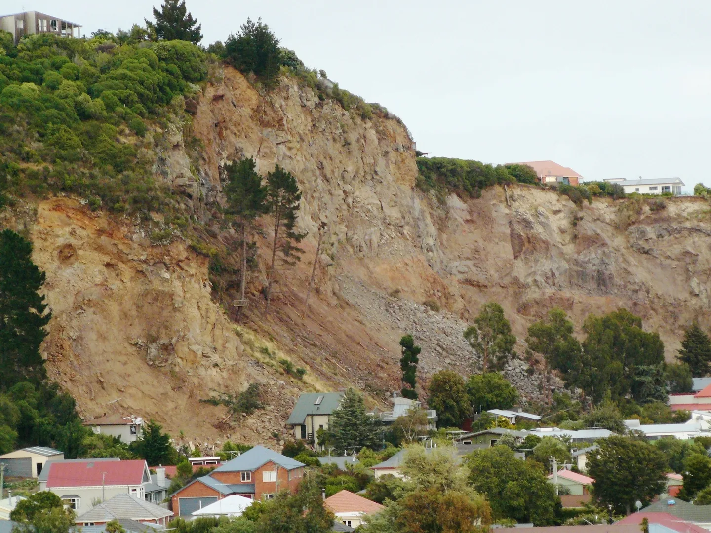 Collapsed cliff at Redcliffs