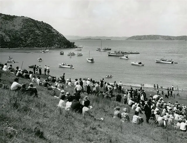 Oihi Bay (Rangihoua Bay), 1964