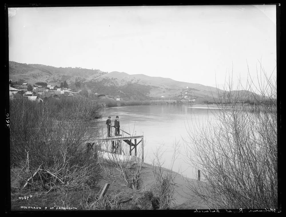 Molyneux River at Kaitangata