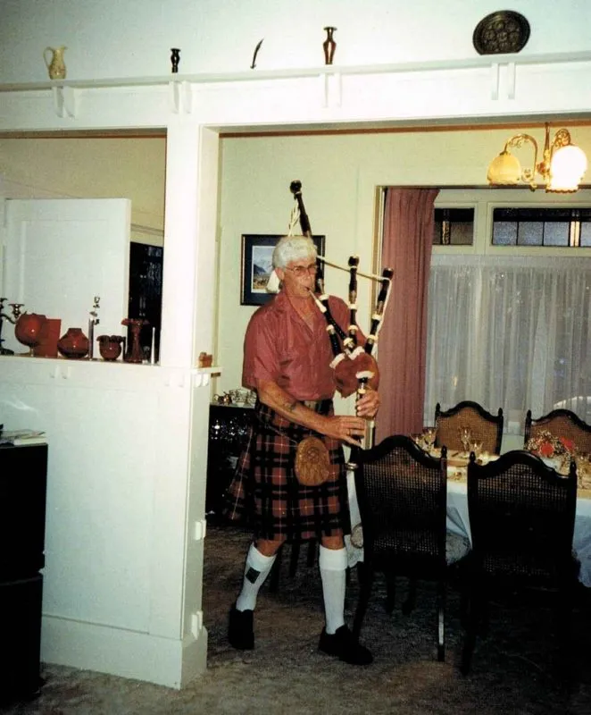 Piping in the Haggis