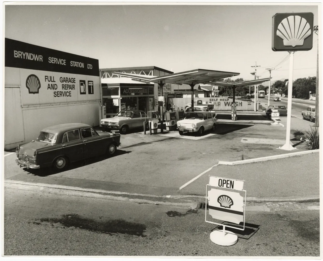 Bryndwr Service Station