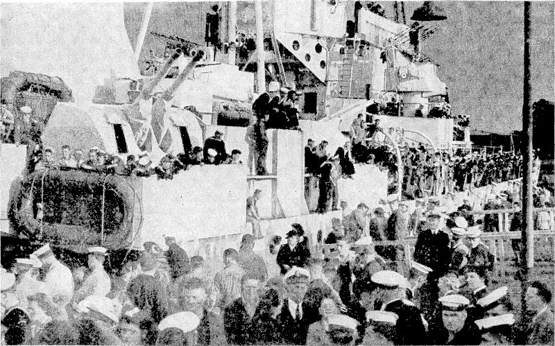 A rousing reception was given the Neiv Zealand cruiser' H.M.S. Achilles when she returned to Auckland last week and berthed at Devonport. The ivarship had been away for about four months, during ivhich period she took part in the carrier attacks on the Japanese mainland. (Evening Post, 06 September 1945)