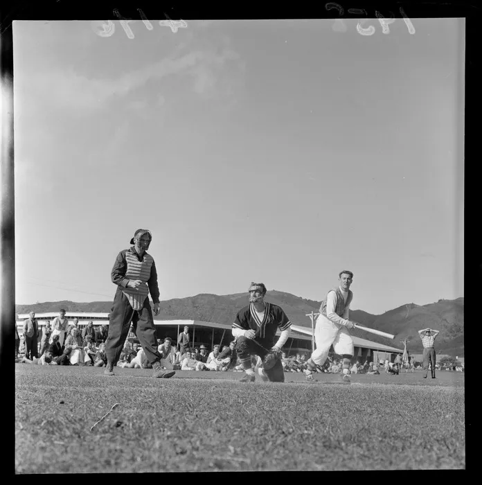 Softball match, Naenae v Railways