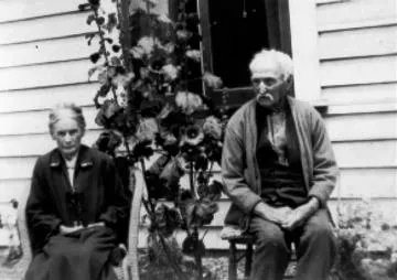 James and Louisa Walker: Photograph