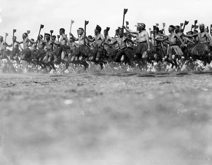 Members of Ngati Tuwharetoa performing the peruperu