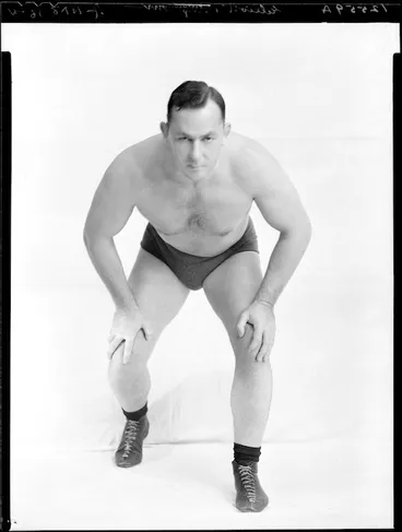 Image: Wrestler, Elliot King