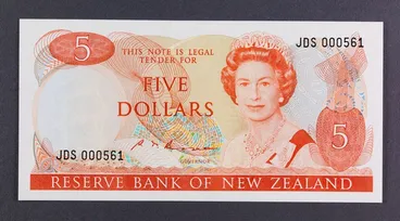 Image: Reserve Bank of New Zealand 1981 Five Dollars Fourth Series