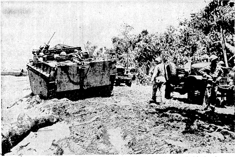 Heavy mechanised equipment landed by the United Stales marines on Bougainville Island, a Japanese base in the Solomon Islands, preparing to start on the assault of the jungle strongholds of the enemy. (Evening Post, 16 December 1943)