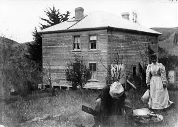 Cameron family at 'Rewa Rewa', Tinui : photograph