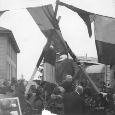 Image: Laying of the foundation stone of the Hawke's Bay Art Gallery and Museum