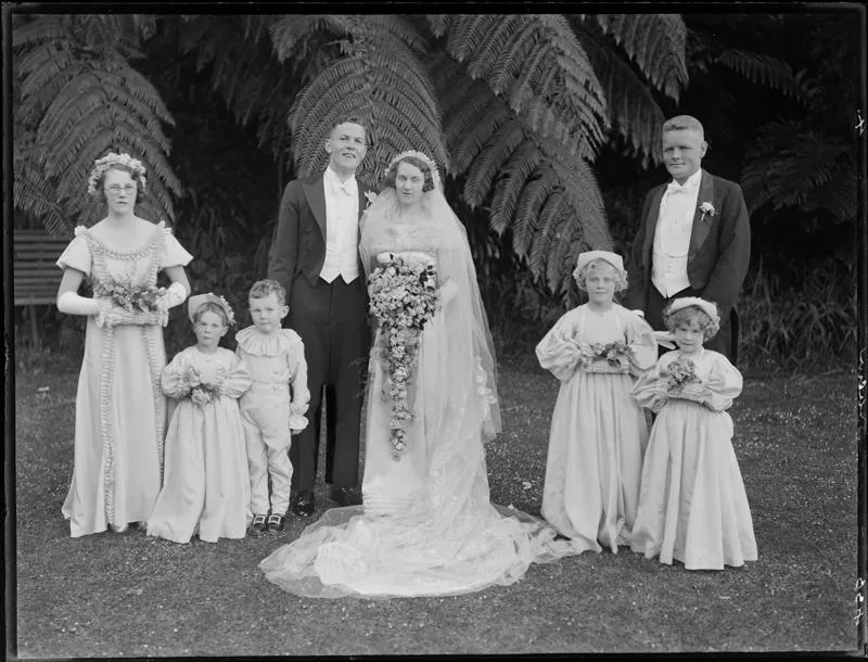 Joblin, Weddings