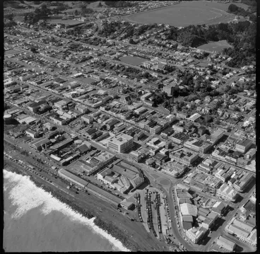 Image: View inland over New Plymouth City waterfront with railway station in foreground to Pukekura Park and Racecourse, Taranaki Region