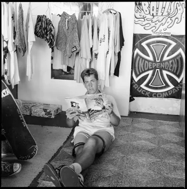 Image: Blue Tile Lounge Skateboard shop, Symonds Street, Eden Terrace, 1990