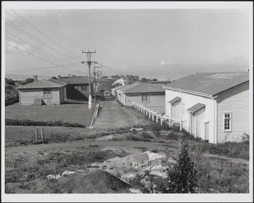 Image: Castor Bay Battery military barracks, 1944