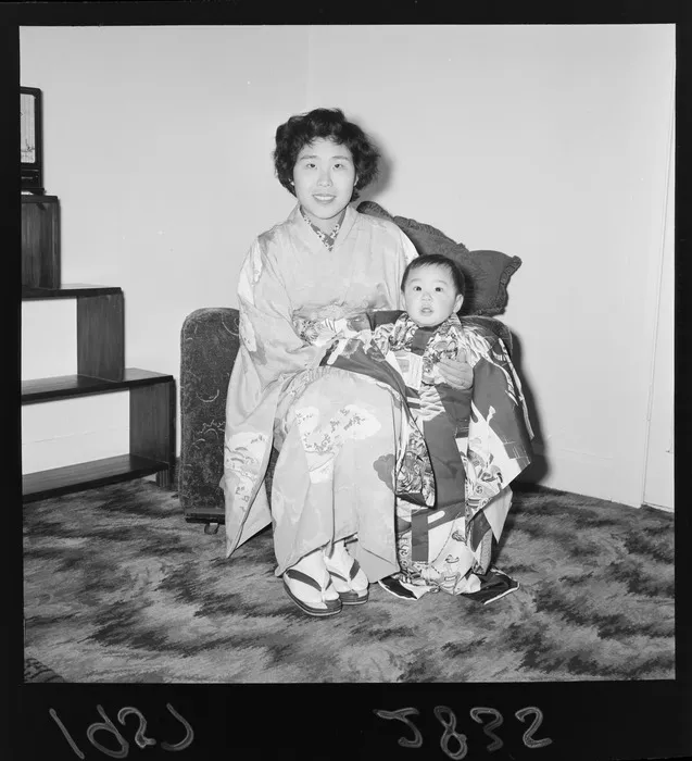 Mrs Jones, from Japan, with her child