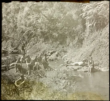 Trampers by pool in the Waitākere Ranges Image: Trampers by pool in the Waitākere Ranges