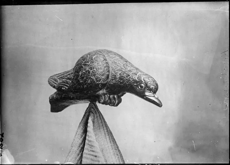 Carved bird Korotangi
