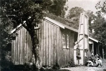 Image: Waerenga Hut, Orongorongo Range : Photograph