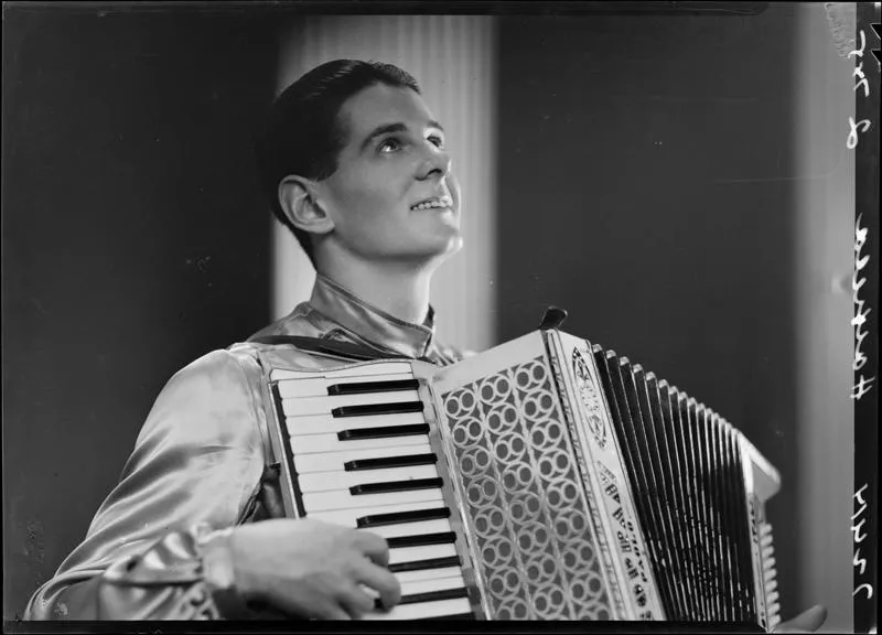 Hatfield & Hawkins, Man