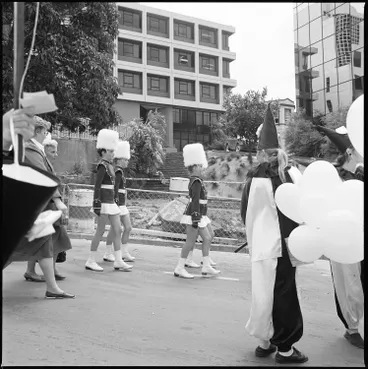 Farmers Santa Parade, Mayoral Drive, 1989 Image: Farmers Santa Parade, Mayoral Drive, 1989