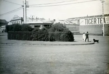 Image: Manor Place Station by Market Reserve, 1919