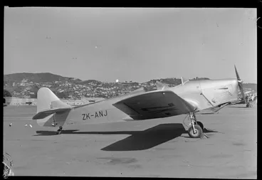 Image: Miles Magister aircraft ZK-ANJ, Wellington Aero Club