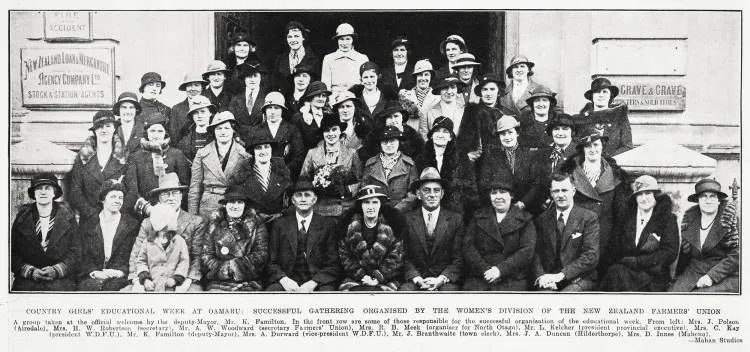 Country girls' educational week at Oamaru: successful gathering by the Women's Division of the New Zealand Farmers' Union