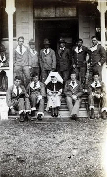 Image: Izards Convalescent Hospital Nov 1918 : digital image