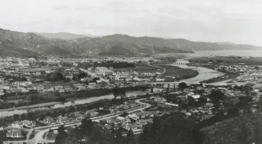 Image: Lower Hutt Valley Panorama (c)