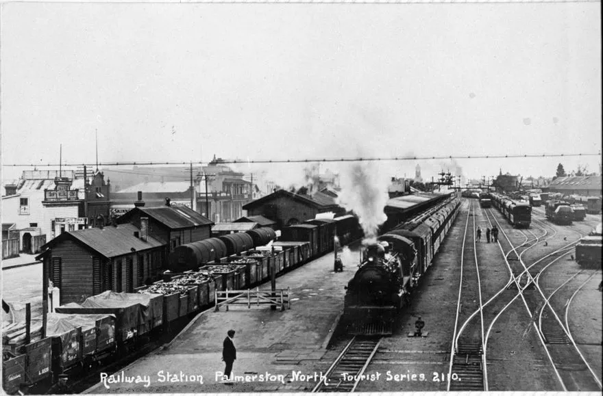 Palmerston North Railway Station and yards, Main Street