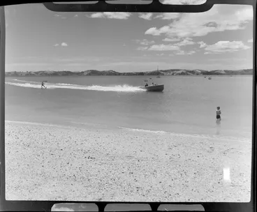 Image: Water skiing at Maraetai beach, Auckland