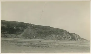 Image: Earthquake damage, Hawke's Bay coastline