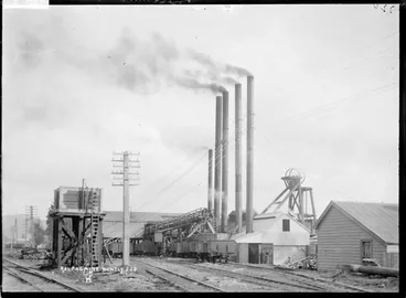 Image: Ralph's Mine at Huntly, ca 1910s