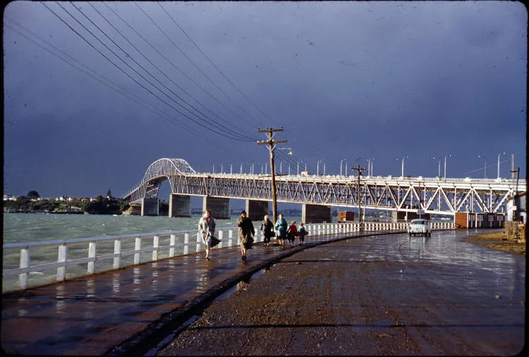 Auckland Harbour Bridge, 1959
