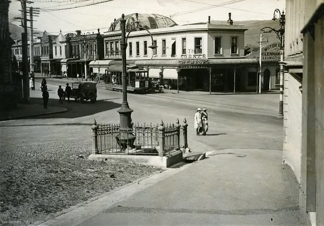 London Street Underground Comfort Station, 1919