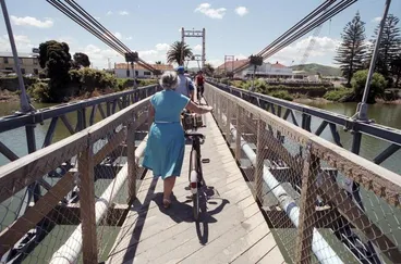 Image: Bailey Bridge, Wairoa