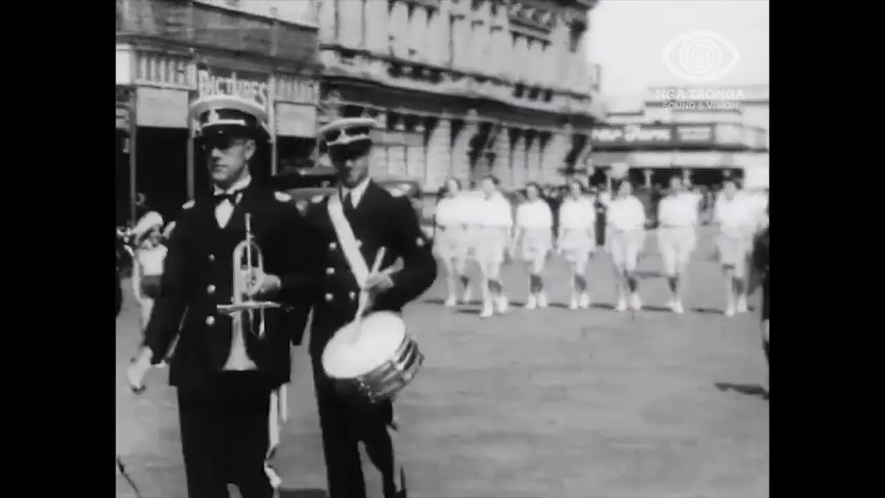 [WOMANS WEEKLY MISS NEW ZEALAND CONTEST 1938]